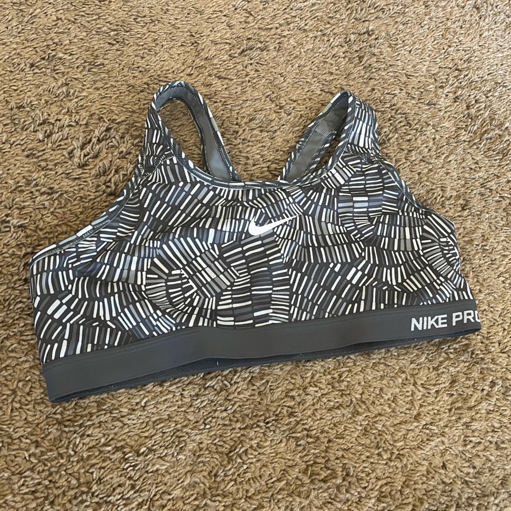 Nike Pro Set - Picture 3 of 4